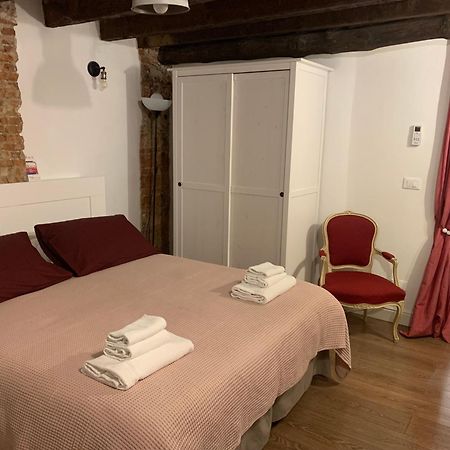 Casa Cimella, Un Nido Nel Cuore Del Porto Antico Cod Citra 010025-Lt-2629 热那亚 外观 照片